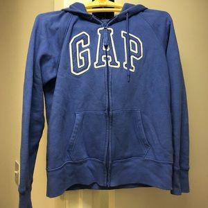 Gap sweatshirt